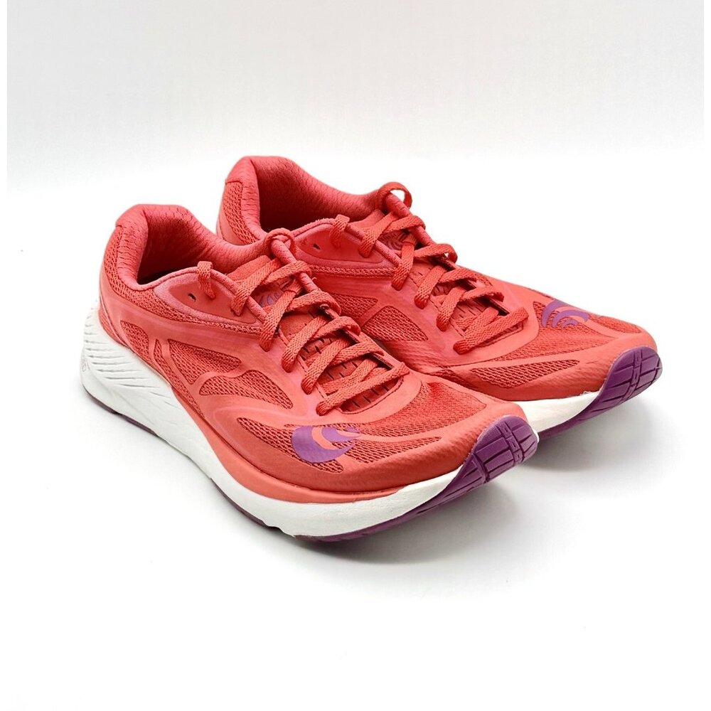 Topo Athletic Zephyr Plantar Flexion Women’s Sz 9.5 Running Shoes Salmon/White